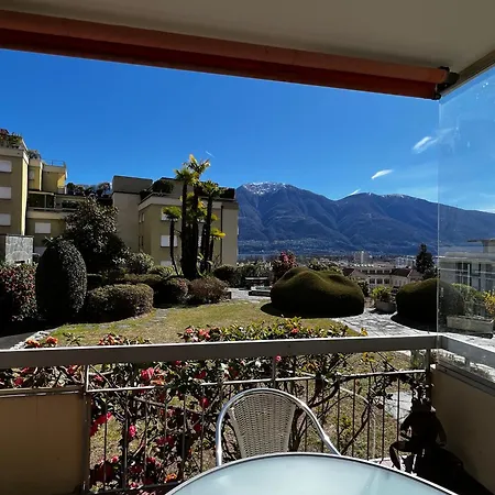 Appartamento Im Paradiesgarten Locarno